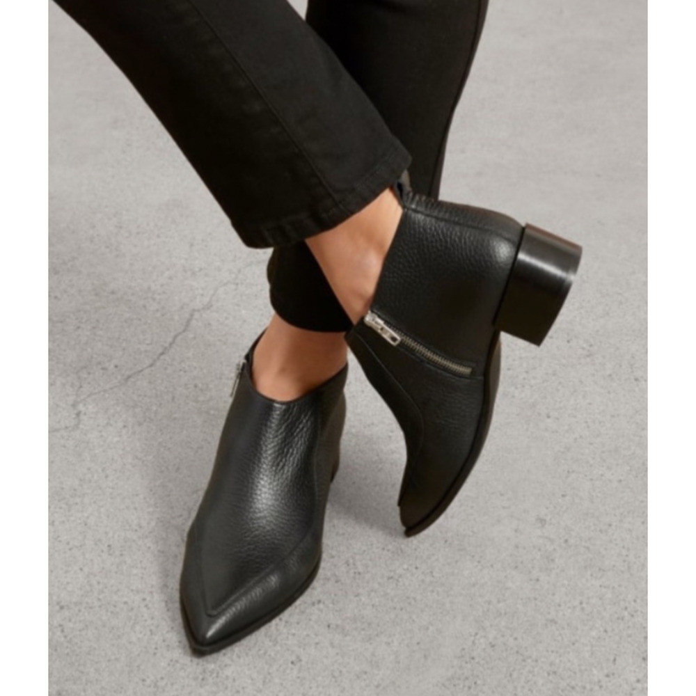 Everlane The Boss Ankle Bootie Italian Pebbled Leather Size 6.5 Italy Boot Zip